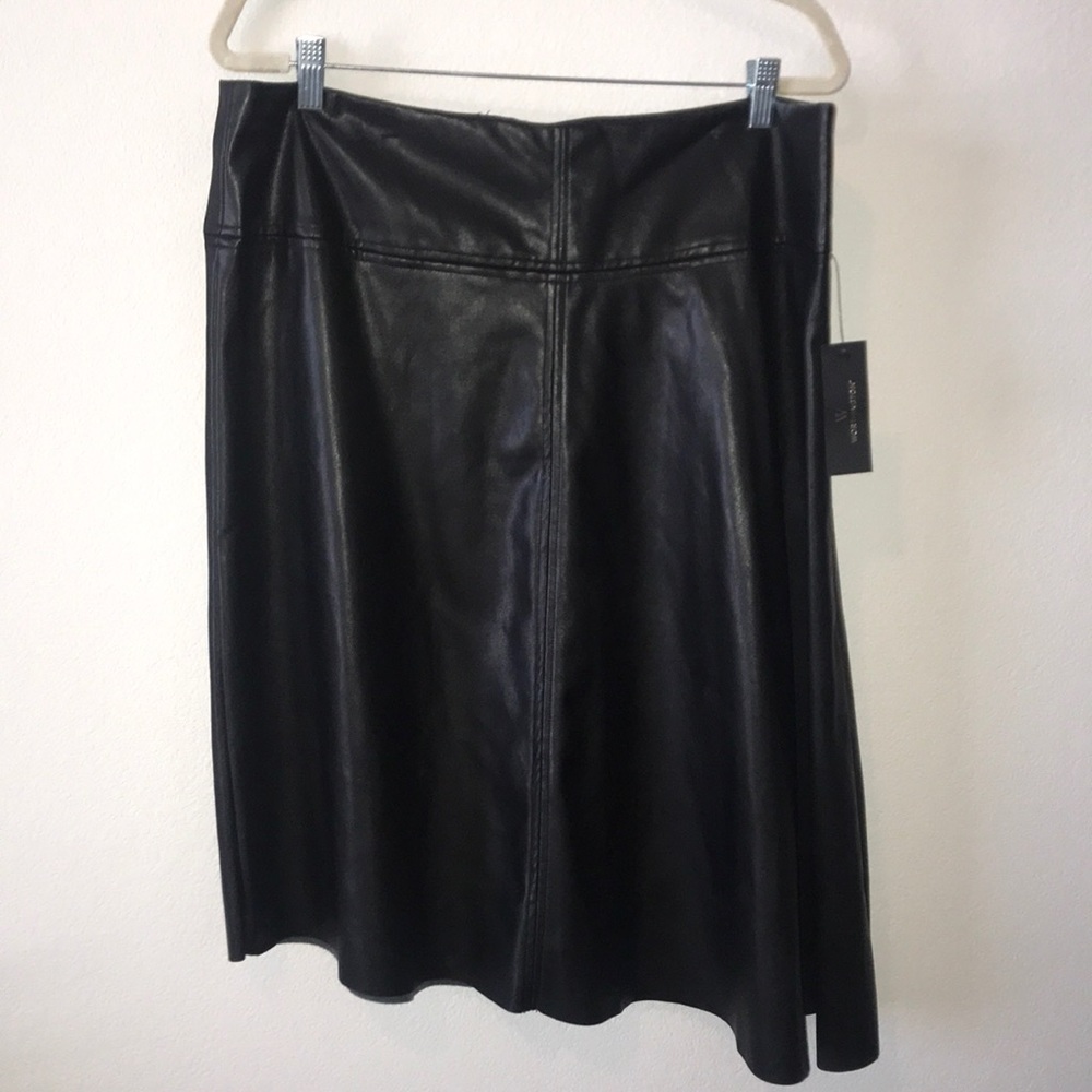 NWT plus size faux leather skirt